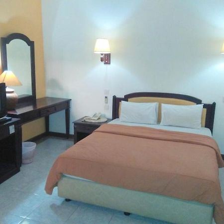 Hotel Zaitun Selaparang Lombok Eksteriør bilde
